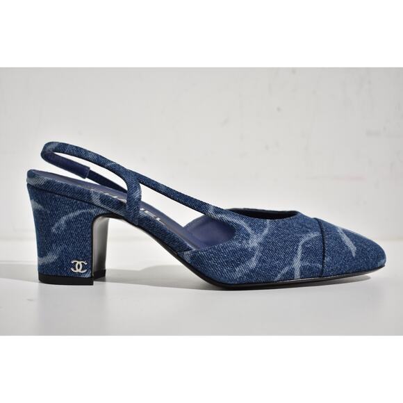 Chanel 23B Coco Sling Dark Blue Denim White CC Logo Slingback Block Heel 38 - Picture 2 of 12